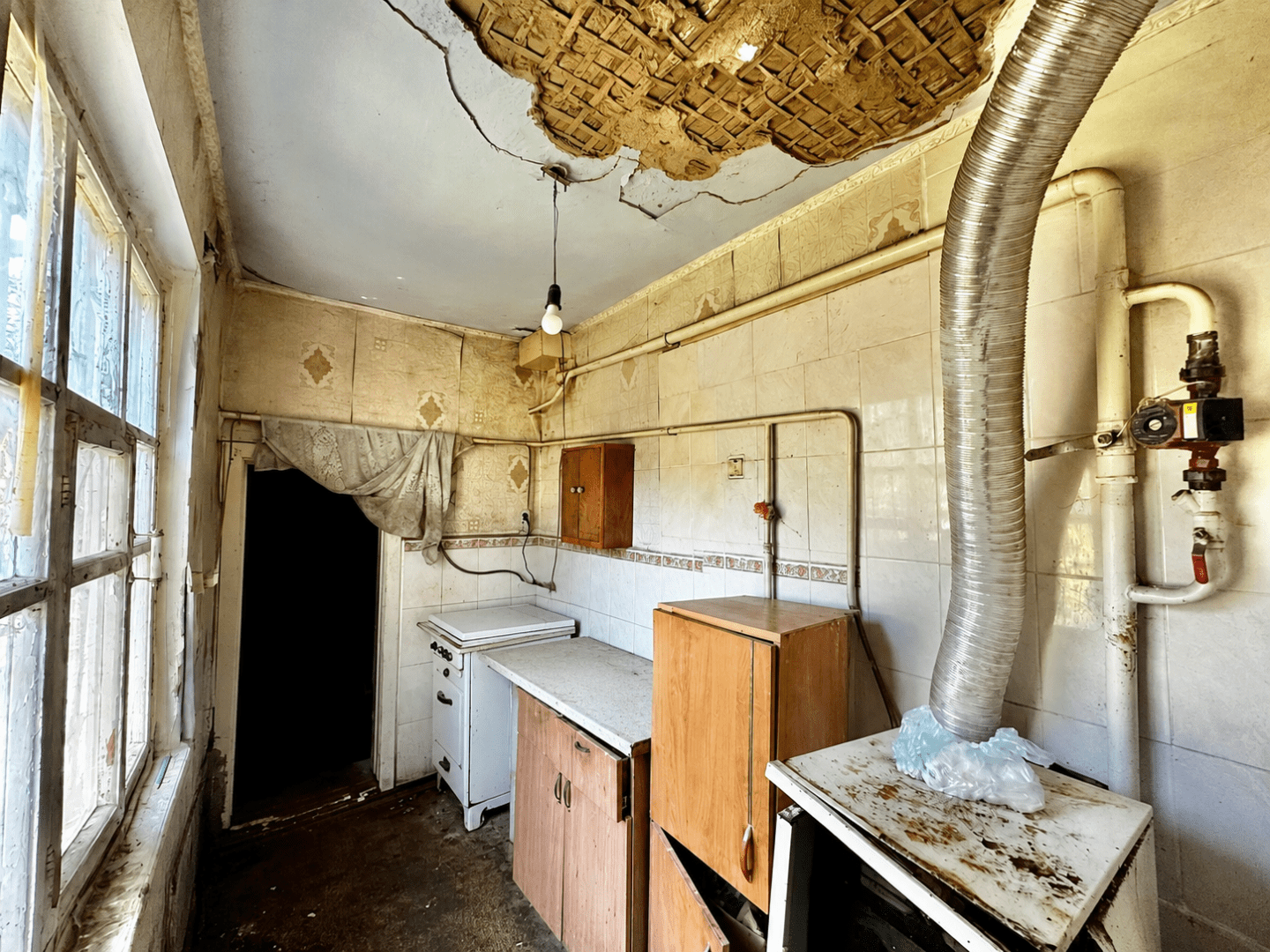 Фото №7: Дом 59&nbsp;м² + 5.04&nbsp;сот., 1&nbsp;эт. - Мариуполь, р. Жовтневый, ул. Грабовского, 127