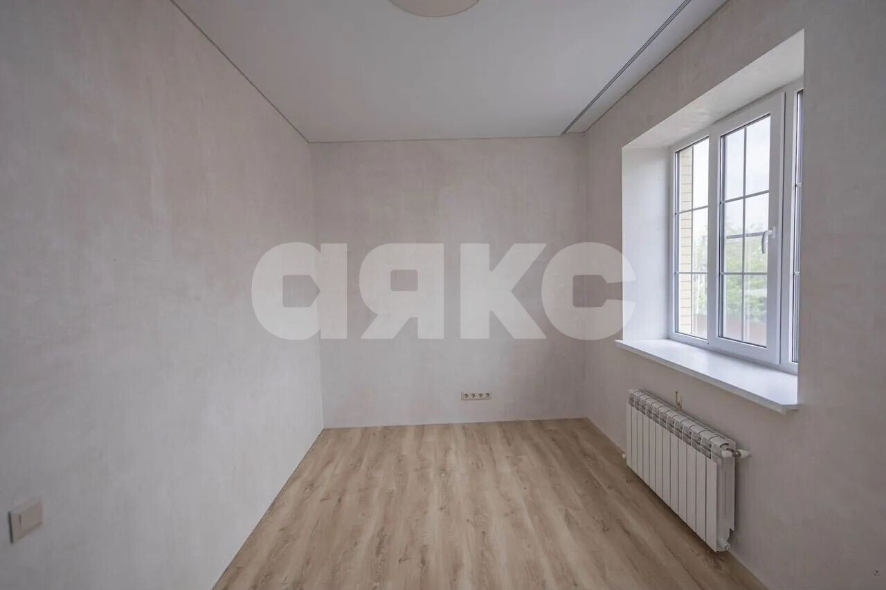 Фото №9: Дом 120&nbsp;м² + 4&nbsp;сот., 2&nbsp;эт. - Батайск, ул. Ейская