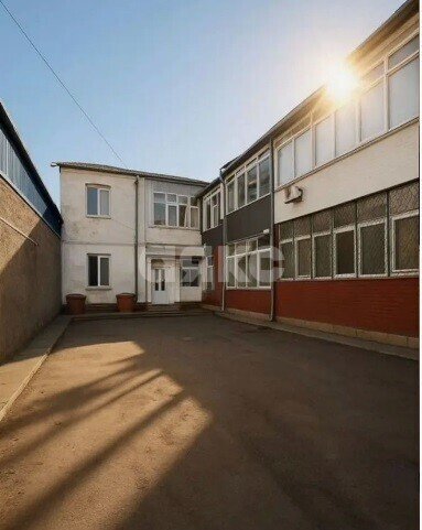 Фото №5: 2-комнатная квартира 53&nbsp;м², 2/2&nbsp;эт. - Армавир, ул. Розы Люксембург, 227
