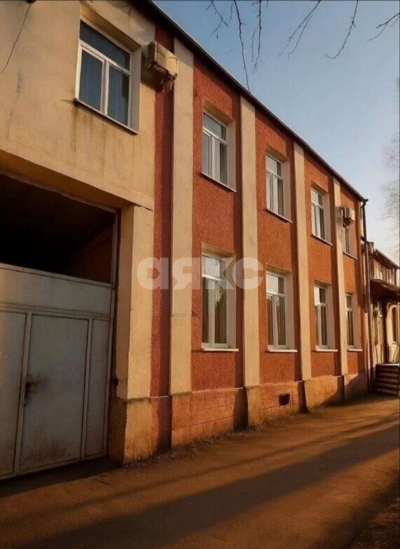 Фото №12: 2-комнатная квартира 53&nbsp;м², 2/2&nbsp;эт. - Армавир, ул. Розы Люксембург, 227
