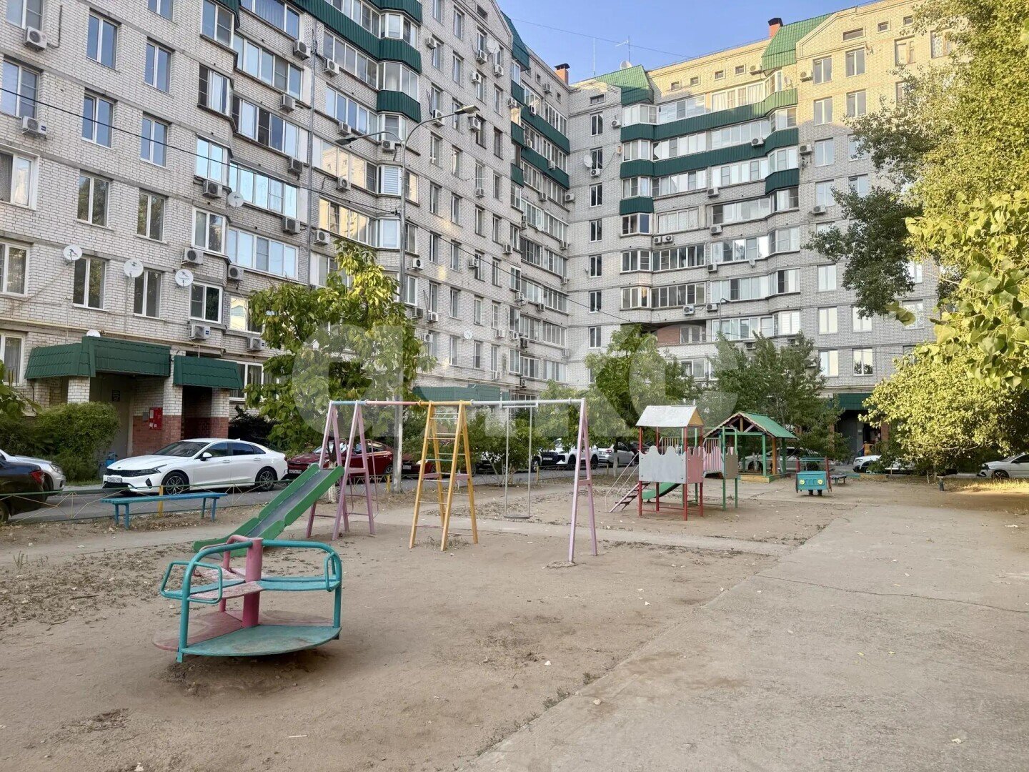 Фото №19: 3-комнатная квартира 67&nbsp;м², 3/9&nbsp;эт. - Волгоград, Дзержинский, 133-й, р. Семь Ветров, ул. 8-й Воздушной Армии, 52