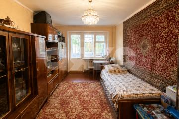 Фото №1: 3-комнатная квартира 61 м², 3/5 эт. - Луганск, мкр. квартал Дружба, 1