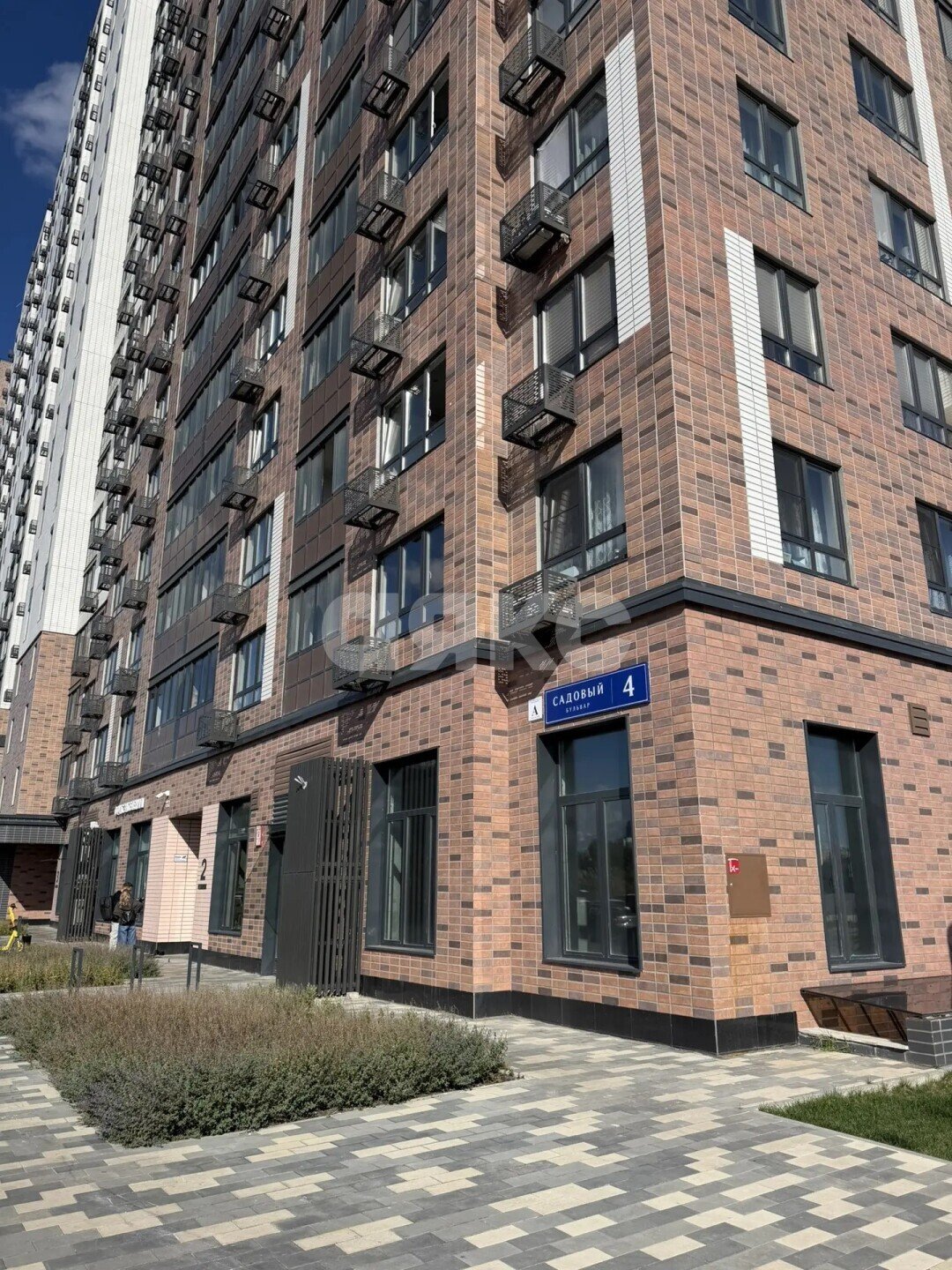 Фото №2: Студия 23&nbsp;м², 23/25&nbsp;эт. - Ленинский, мкр. ЖК Первый Южный, б-р Садовый, 4