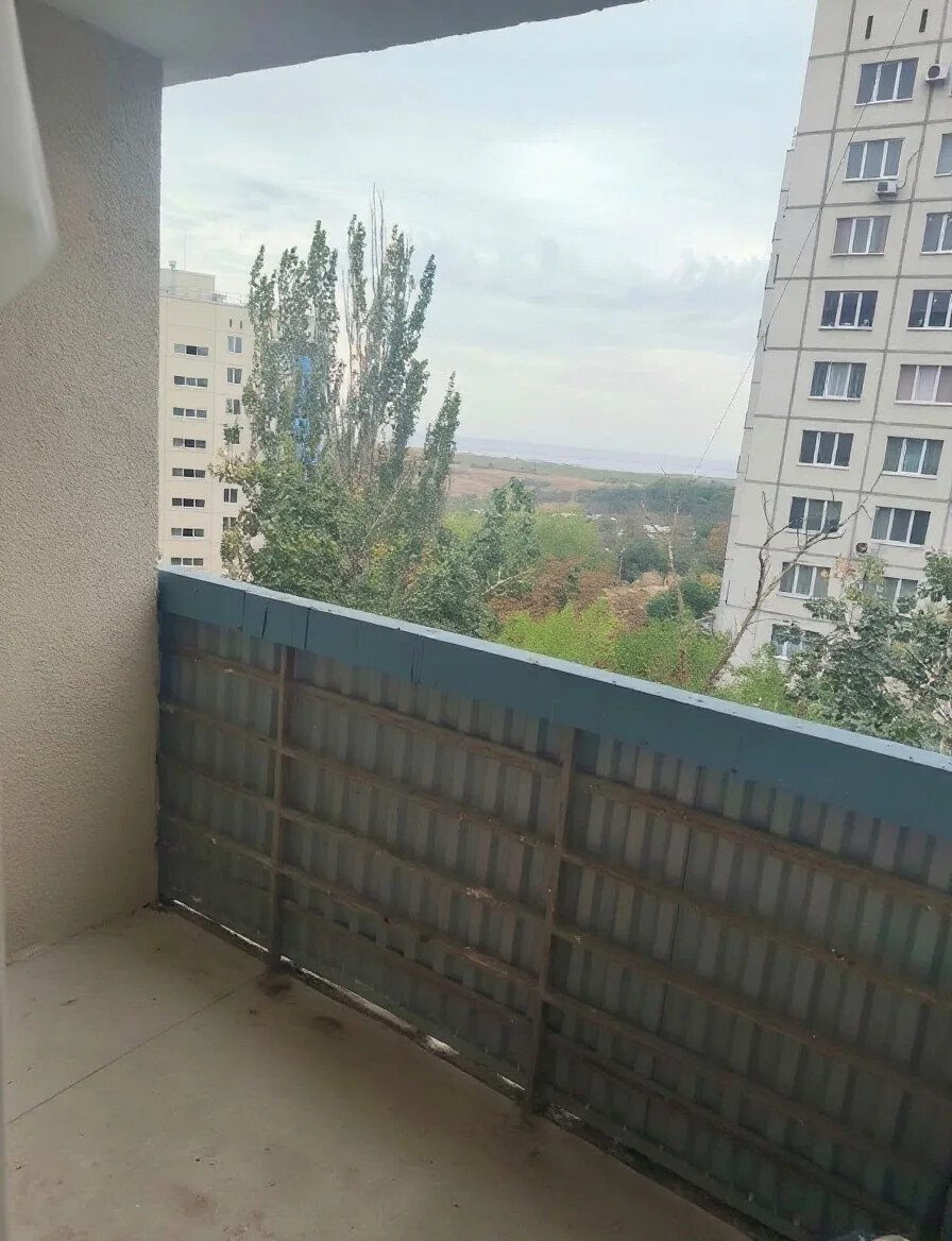 Фото №7: 2-комнатная квартира 45&nbsp;м², 6/9&nbsp;эт. - Мариуполь, Левобережный, мкр. Азовский, пр-кт Победы, 112