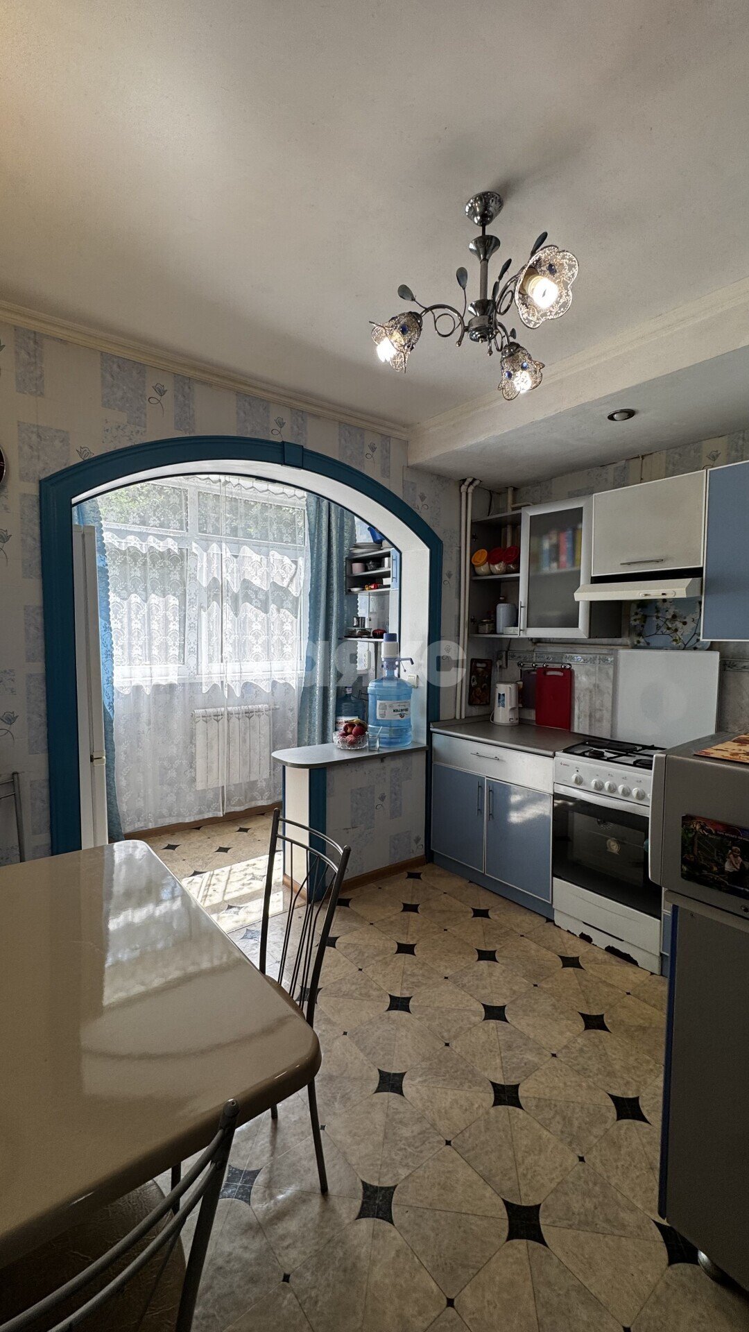 Фото №2: 2-комнатная квартира 43&nbsp;м², 1/9&nbsp;эт. - Туапсе, ул. Черноморская, 4