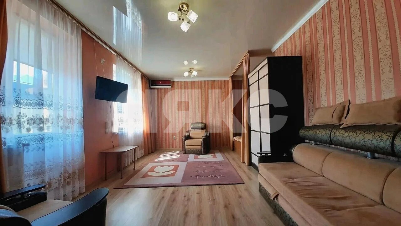 Фото №1: 1-комнатная квартира 56&nbsp;м², 2/4&nbsp;эт. - Джубга, ул. Полевая, 19