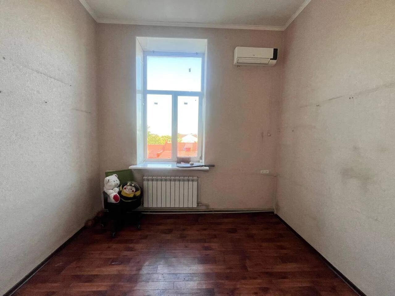 Фото №6: 3-комнатная квартира 60&nbsp;м², 2/2&nbsp;эт. - Мариуполь, р. Жовтневый, ул. Апатова, 67