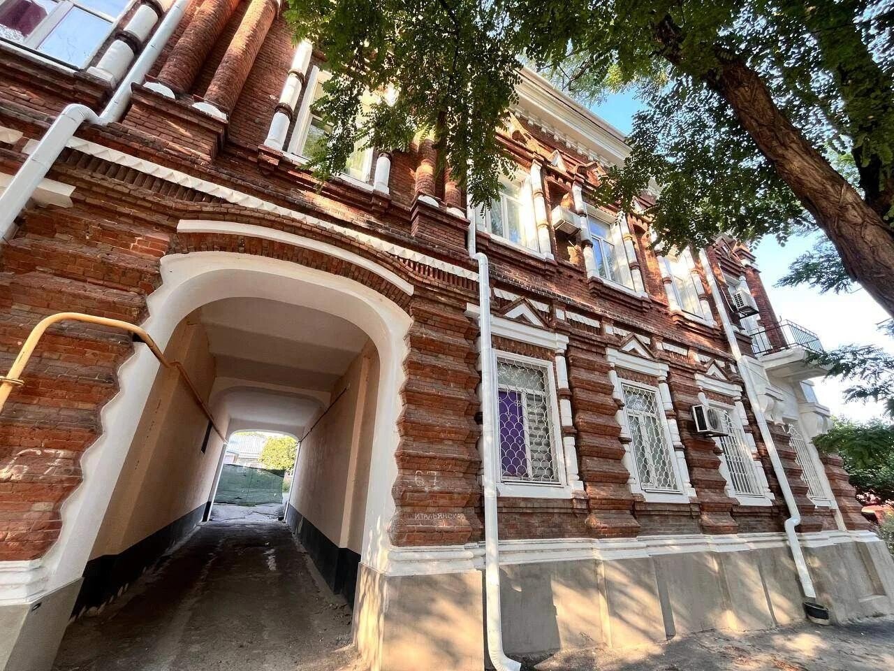 Фото №1: 3-комнатная квартира 60&nbsp;м², 2/2&nbsp;эт. - Мариуполь, р. Жовтневый, ул. Апатова, 67