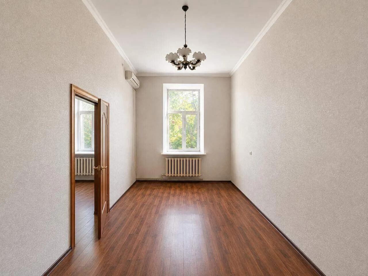 Фото №2: 3-комнатная квартира 60&nbsp;м², 2/2&nbsp;эт. - Мариуполь, р. Жовтневый, ул. Апатова, 67