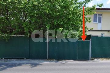 Фото №1: Часть дома 53 м² + 2.6 сот., 2 эт. - Геленджик, мкр. Толстый Мыс, ул. Крымская, 15