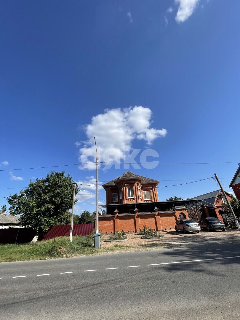 Фото №7: Дом 337&nbsp;м² + 5&nbsp;сот., 2&nbsp;эт. - Армавир, ул. Краснодарская, 137