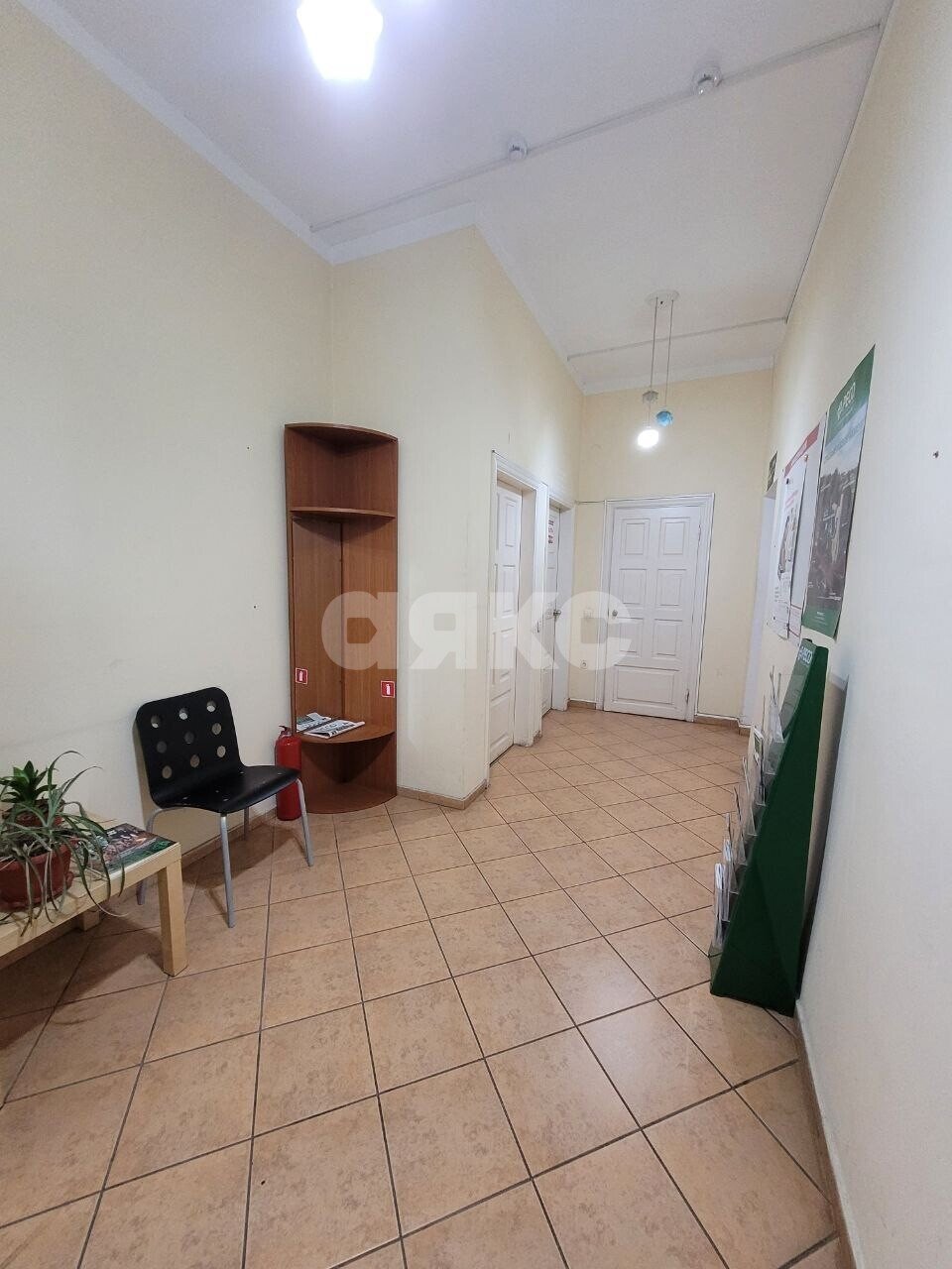 Фото №11: Коммерция 101&nbsp;м², 1/5&nbsp;эт. - Туапсе, ул. Красной Армии, 32