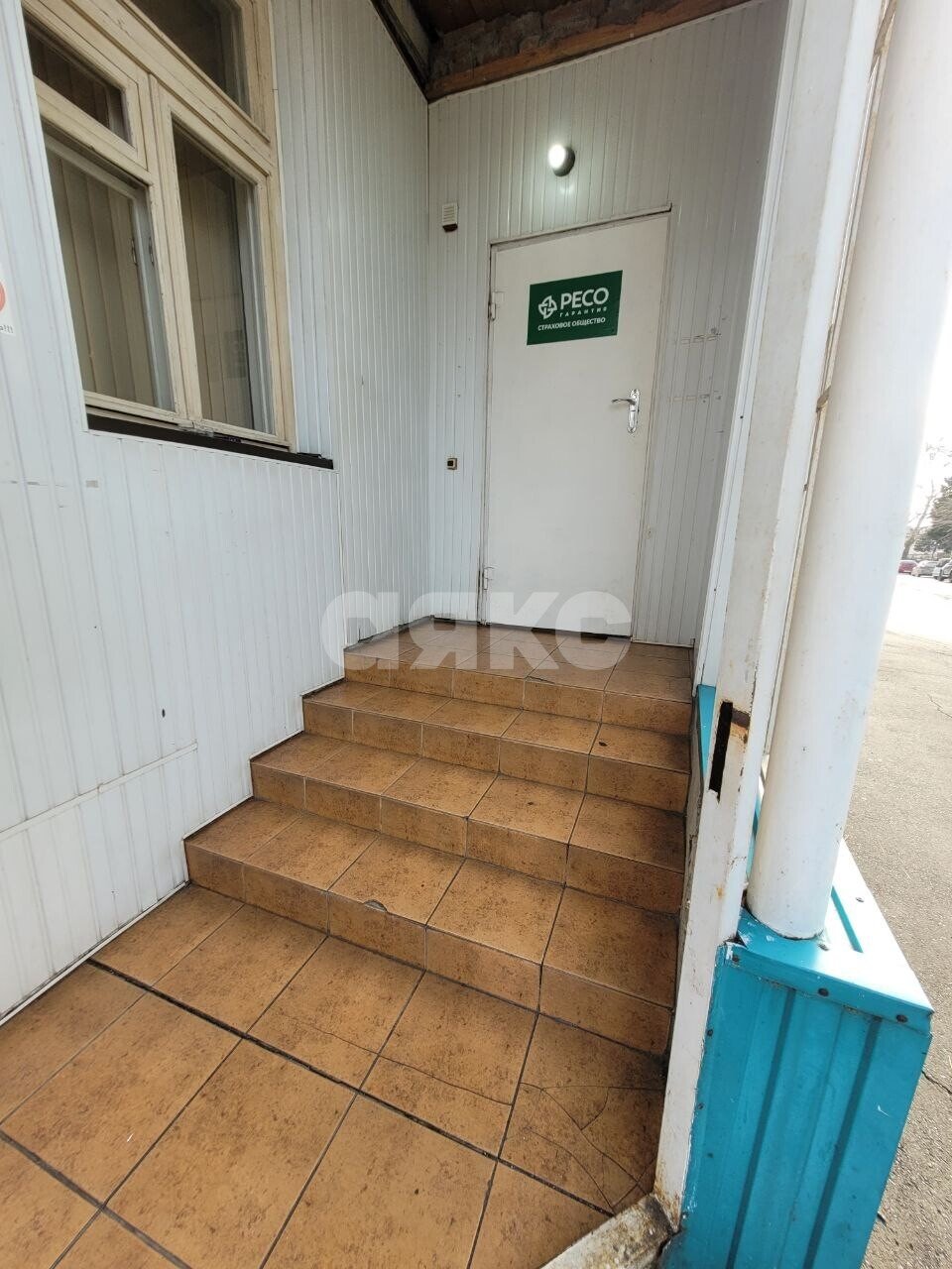 Фото №2: Коммерция 101&nbsp;м², 1/5&nbsp;эт. - Туапсе, ул. Красной Армии, 32