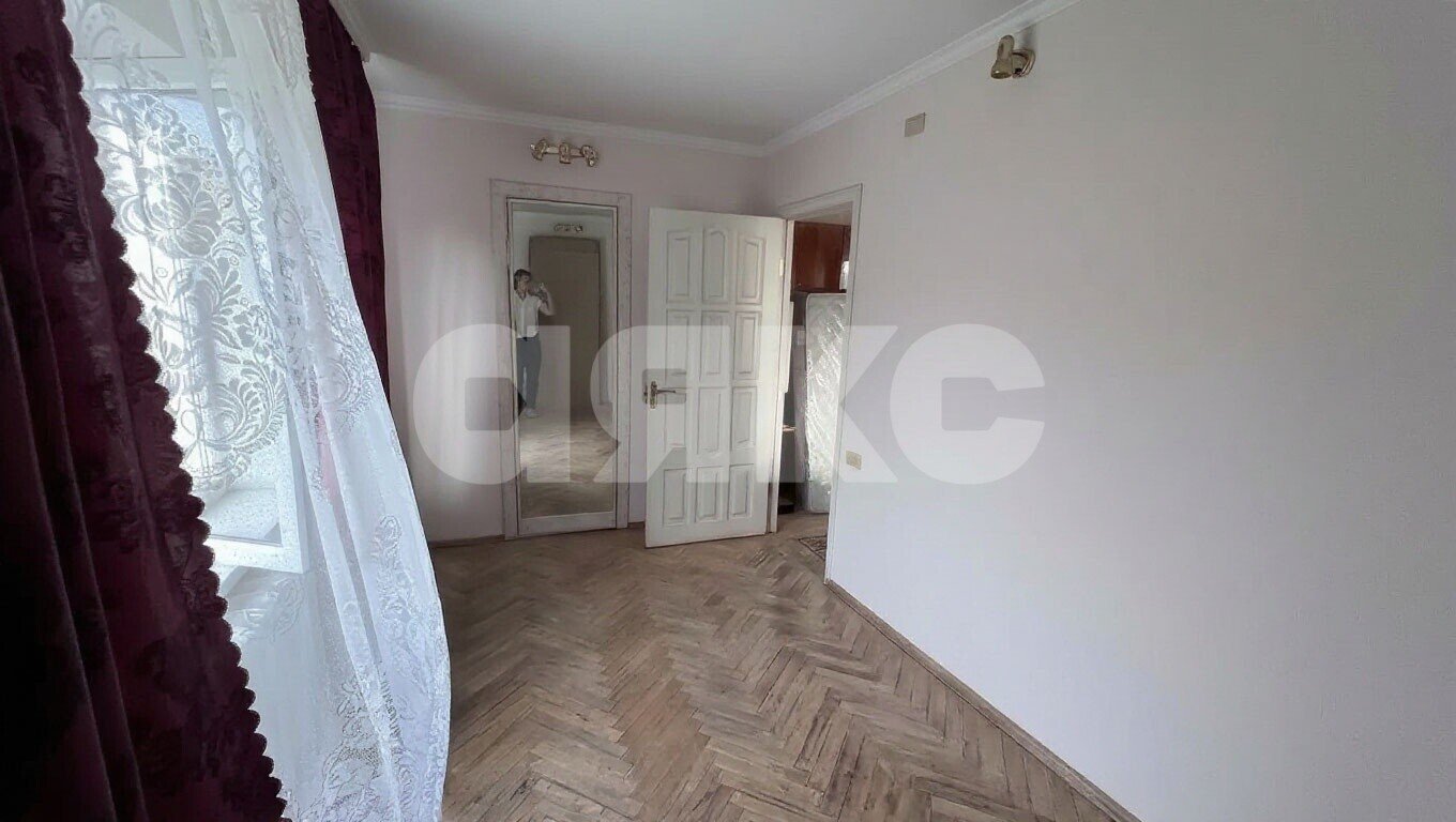 Фото №4: 2-комнатная квартира 43&nbsp;м², 3/5&nbsp;эт. - Майкоп, мкр. Центр, ул. Пушкина, 280