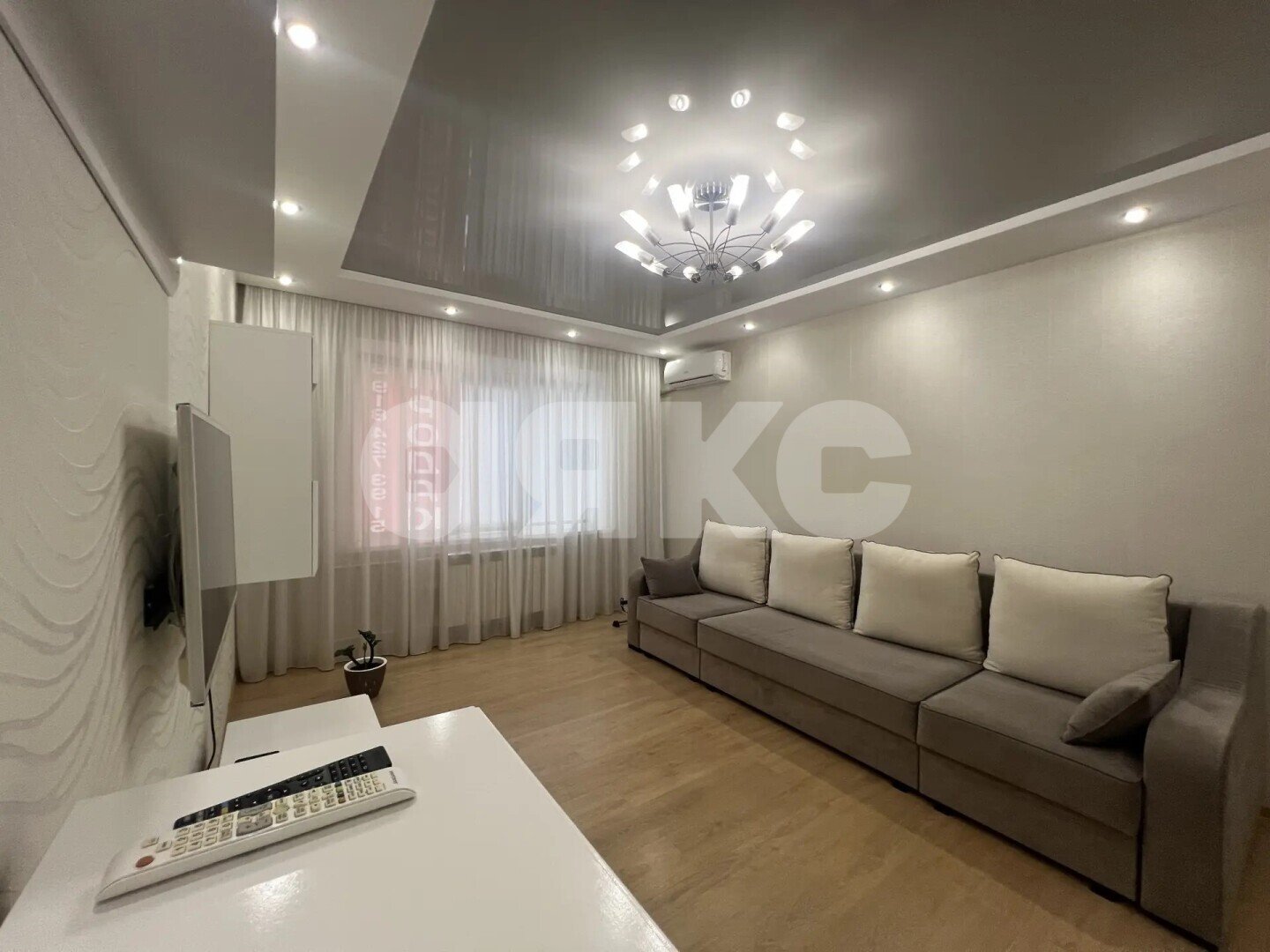 Фото №3: 2-комнатная квартира 55&nbsp;м², 2/9&nbsp;эт. - Майкоп, мкр. квартал Черёмушки, ул. 12 Марта, 130/1