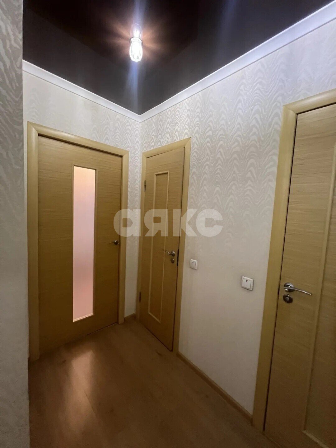 Фото №13: 2-комнатная квартира 55&nbsp;м², 2/9&nbsp;эт. - Майкоп, мкр. квартал Черёмушки, ул. 12 Марта, 130/1