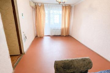 Фото №1: 2-комнатная квартира 43&nbsp;м², 8/9&nbsp;эт. - Мариуполь, р. Жовтневый, пр-кт Металлургов, 71