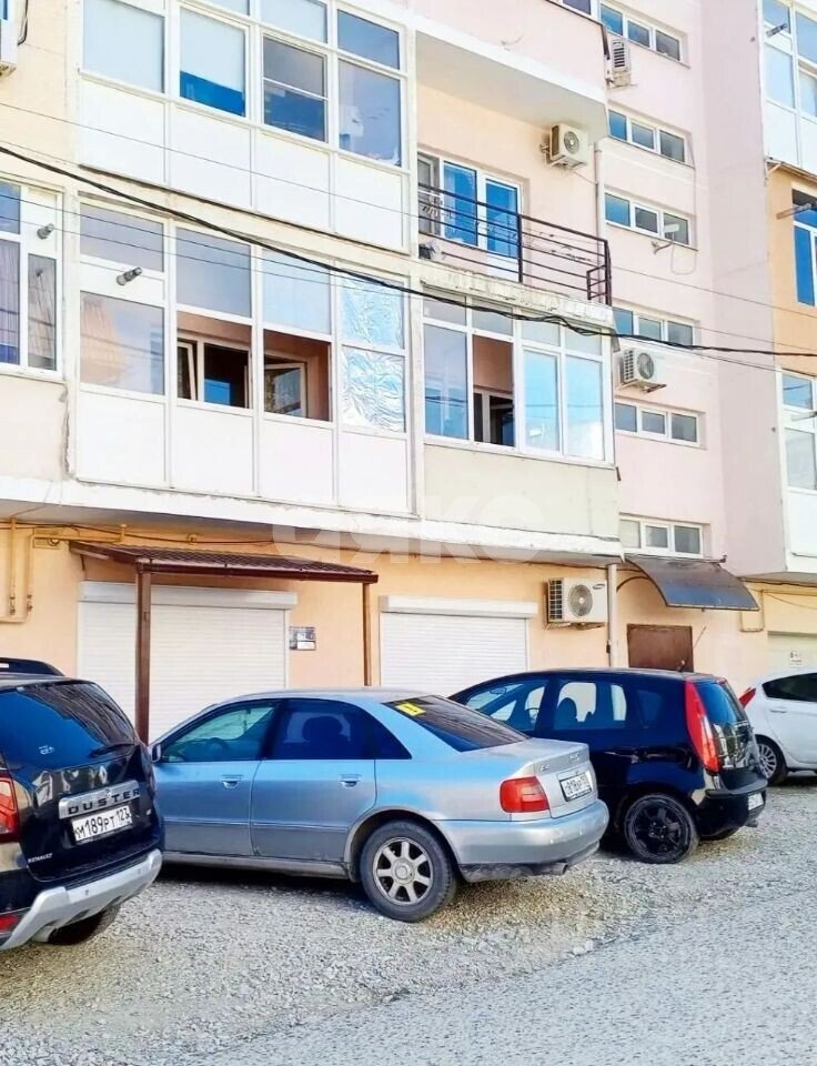 Фото №5: 1-комнатная квартира 45&nbsp;м², 2/5&nbsp;эт. - Геленджик, мкр. Магилат, ул. Васнецова, 10