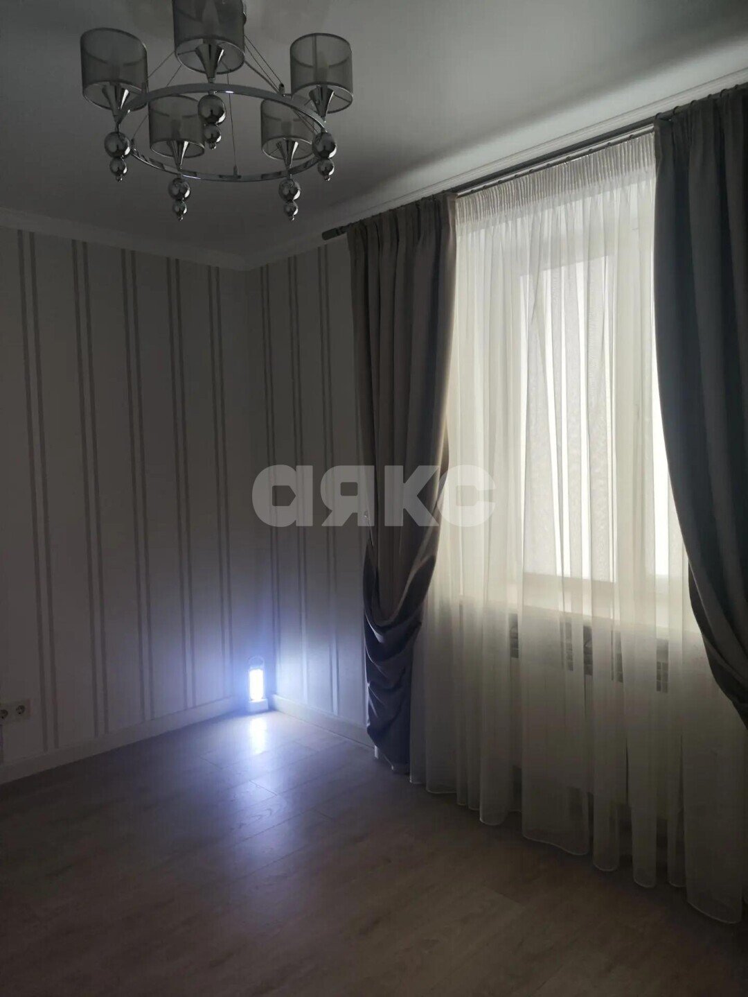 Фото №7: 3-комнатная квартира 81&nbsp;м², 5/9&nbsp;эт. - Мелитополь, ул. Беляева, 3