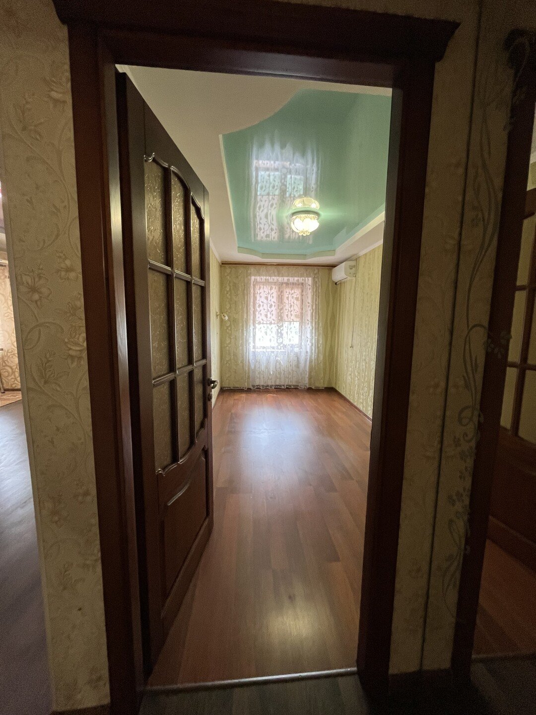 Фото №7: 3-комнатная квартира 55&nbsp;м², 5/5&nbsp;эт. - Мариуполь, р. Ильичёвский, пр-кт Металлургов, 225