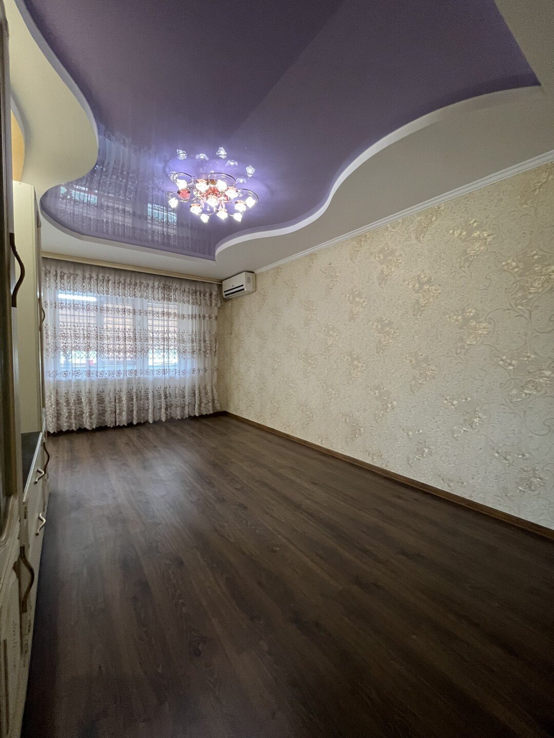 Фото №2: 3-комнатная квартира 55&nbsp;м², 5/5&nbsp;эт. - Мариуполь, р. Ильичёвский, пр-кт Металлургов, 225