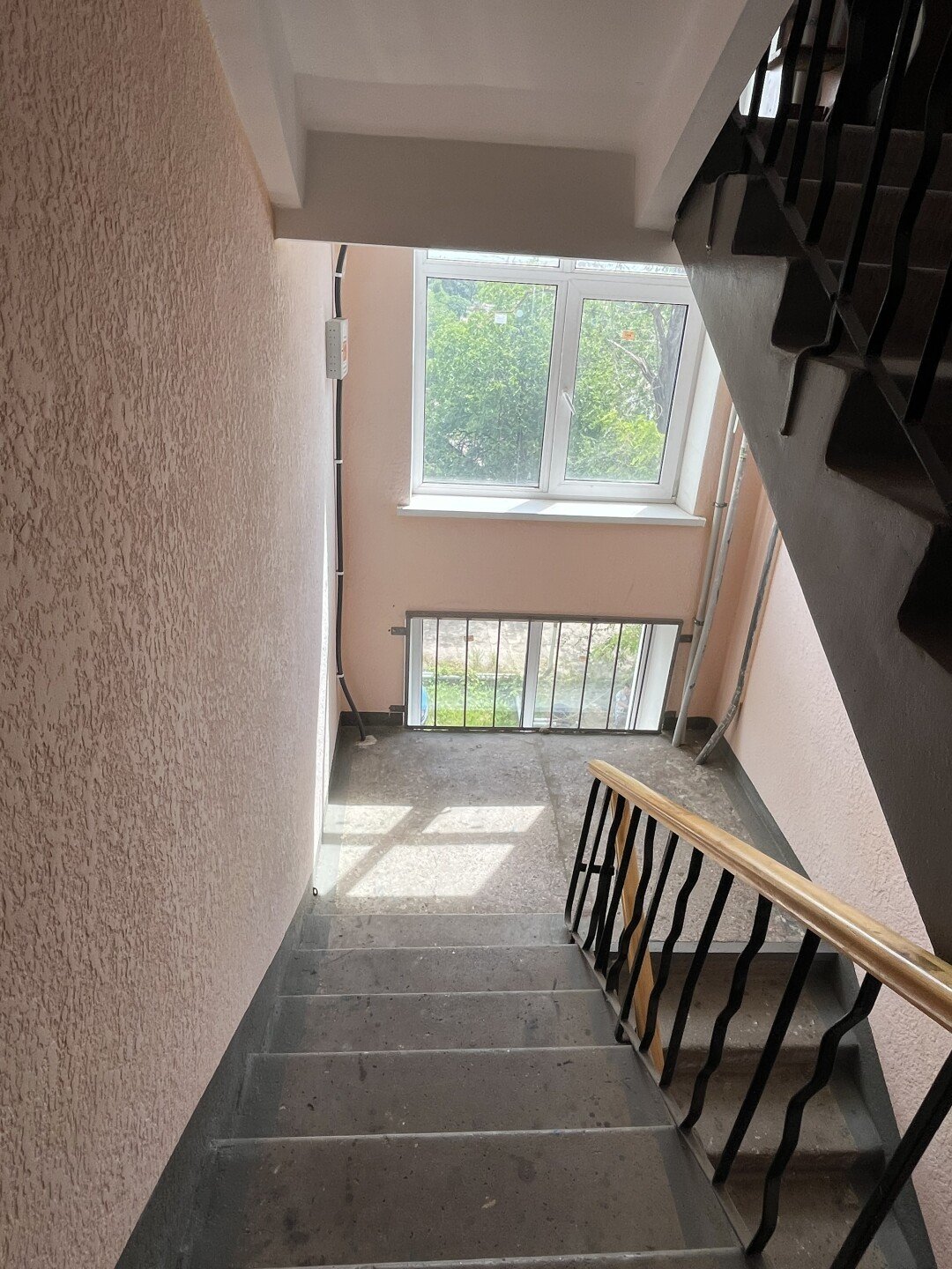 Фото №14: 3-комнатная квартира 55&nbsp;м², 5/5&nbsp;эт. - Мариуполь, р. Ильичёвский, пр-кт Металлургов, 225