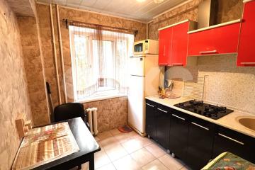 Фото №1: 1-комнатная квартира 30&nbsp;м², 2/5&nbsp;эт. - Сочи, мкр. Новый Сочи, ул. Цюрупы, 8