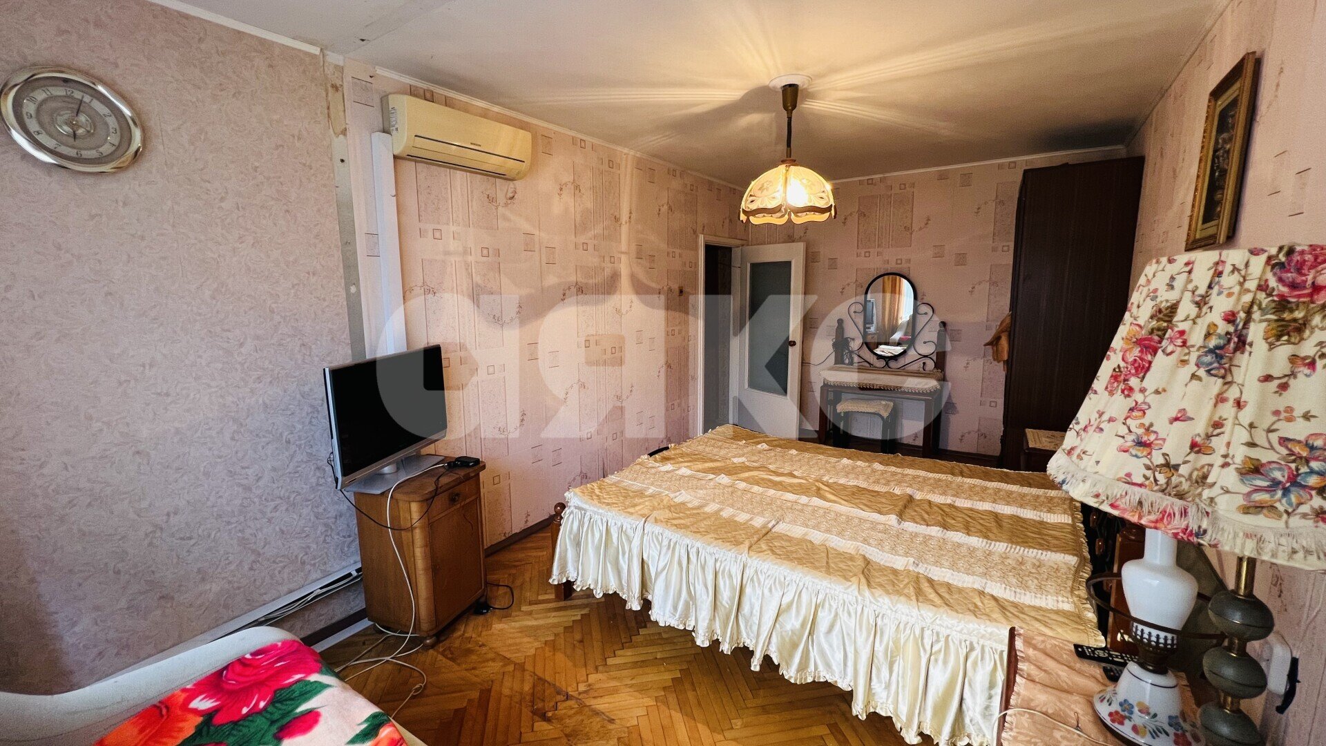 Фото №3: 1-комнатная квартира 30&nbsp;м², 2/5&nbsp;эт. - Сочи, Центральный, Гагарина, мкр. Новый Сочи, ул. Цюрупы, 8