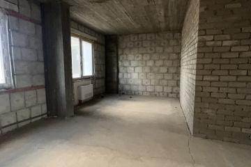 Фото №1: 4-комнатная квартира 191 м², 2/10 эт. - Мариуполь, р. Жовтневый, пр-кт Строителей, 108