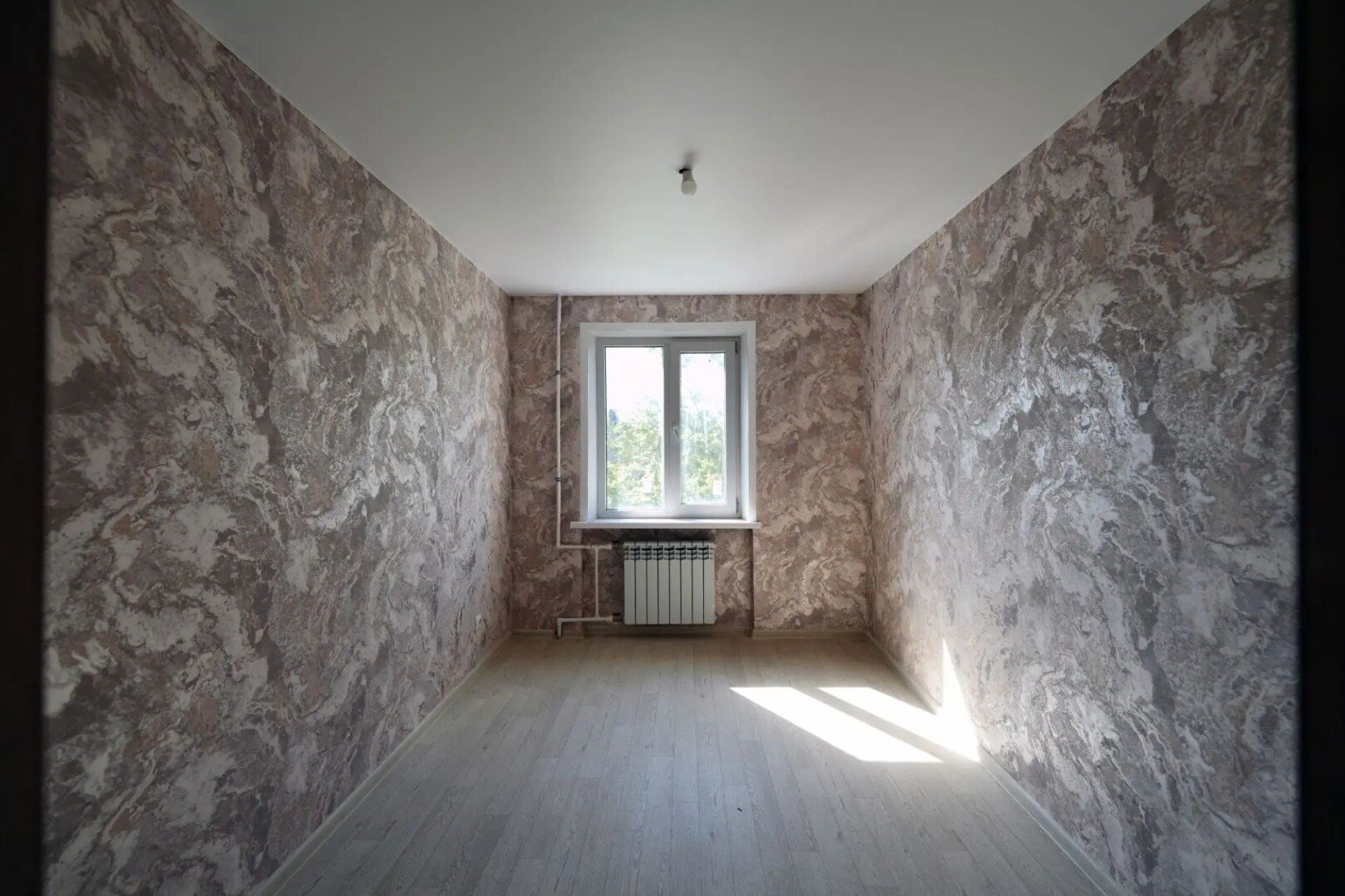 Фото №4: 3-комнатная квартира 52&nbsp;м², 4/5&nbsp;эт. - Мариуполь, р. Жовтневый, пр-кт Строителей, 105