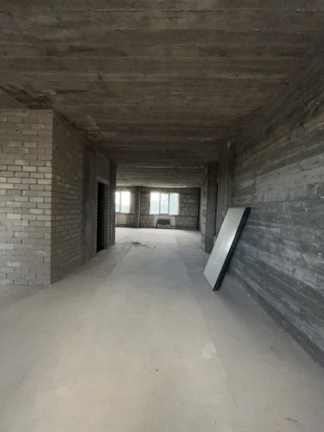 Фото №4: 4-комнатная квартира 191&nbsp;м², 3/10&nbsp;эт. - Мариуполь, р. Жовтневый, пр-кт Строителей, 108