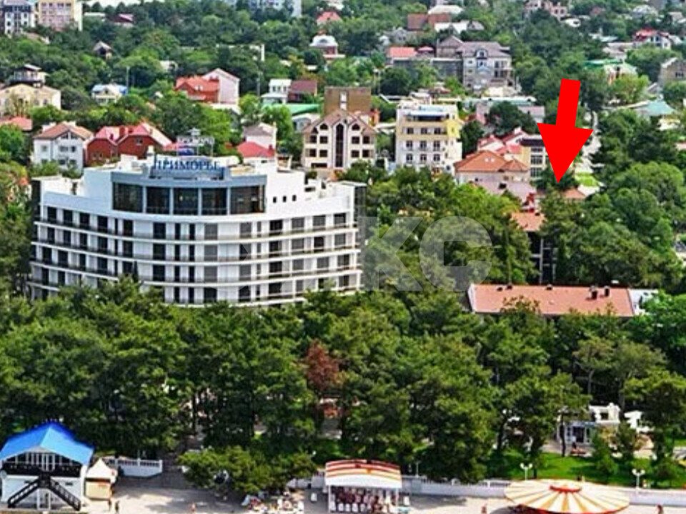 Фото №1: Дом 130&nbsp;м² + 4&nbsp;сот., 2&nbsp;эт. - Геленджик, ул. Мира, 16