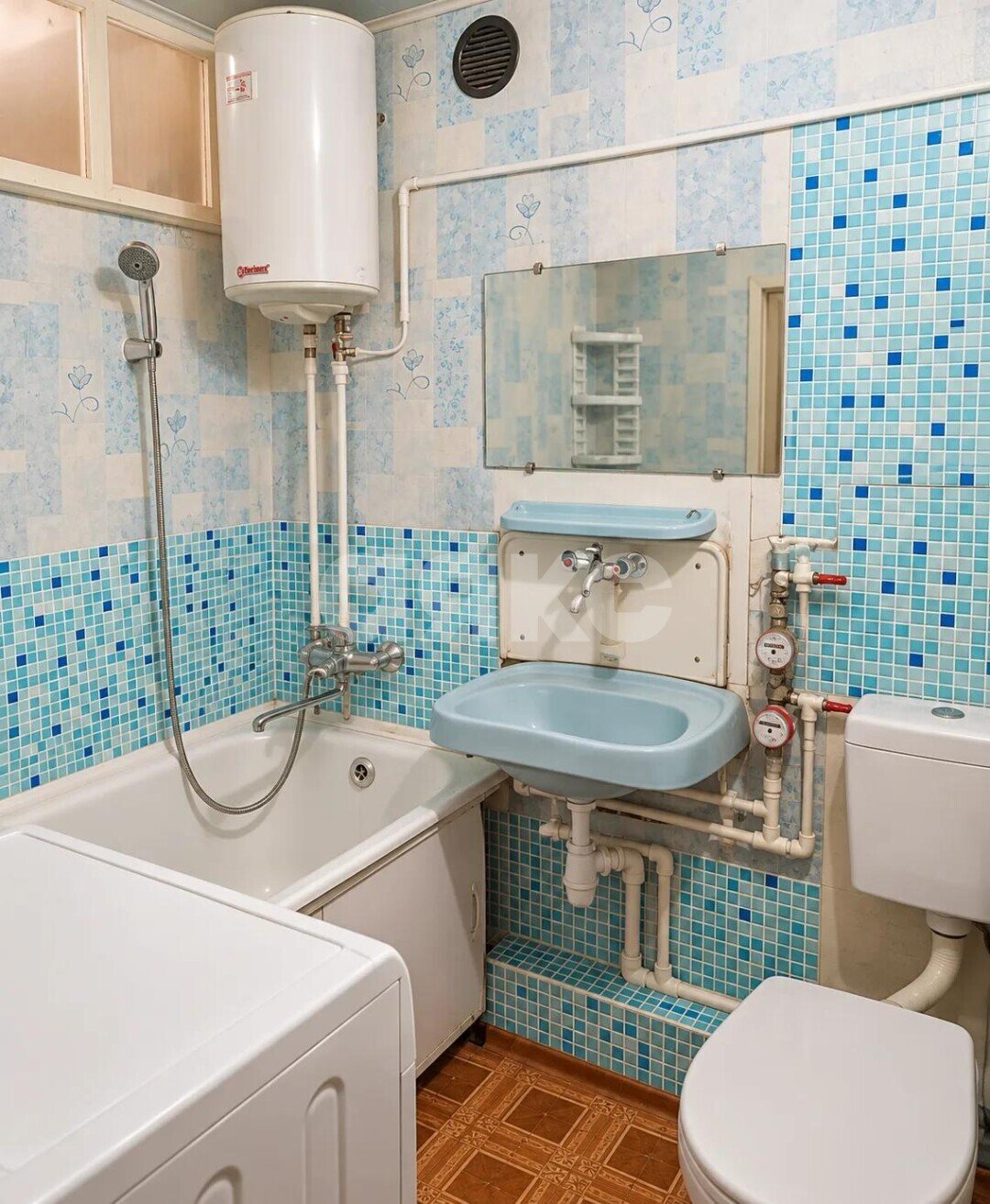 Фото №6: 1-комнатная квартира 25&nbsp;м², 1/5&nbsp;эт. - Луганск, Артёмовский, мкр. квартал Гаевого, 5