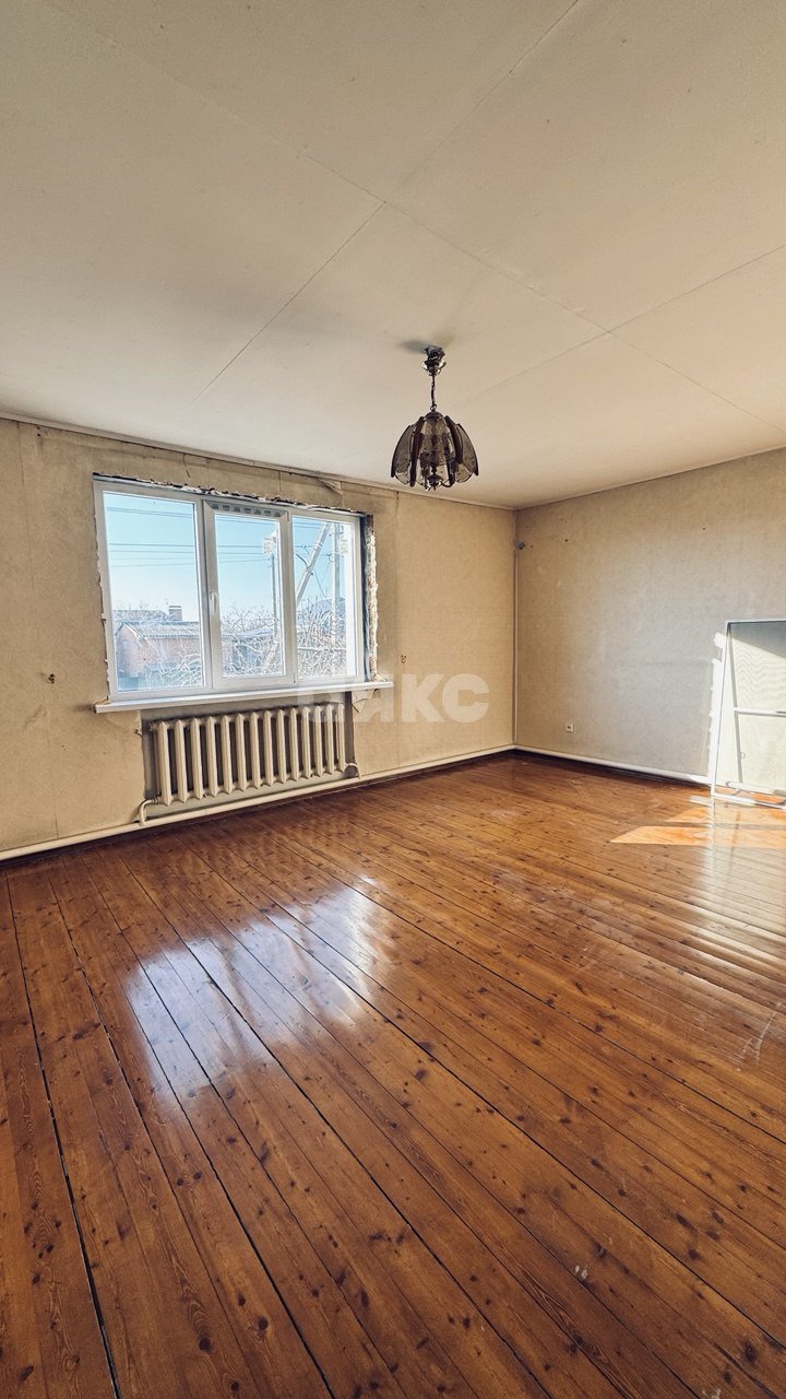 Фото №21: Дом 303&nbsp;м² + 10&nbsp;сот., 2&nbsp;эт. - Кореновск, ул. Ростовская, 27