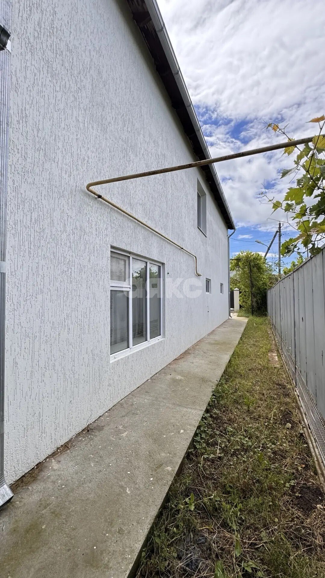 Фото №4: Дом 303&nbsp;м² + 10&nbsp;сот., 2&nbsp;эт. - Кореновск, ул. Ростовская, 27