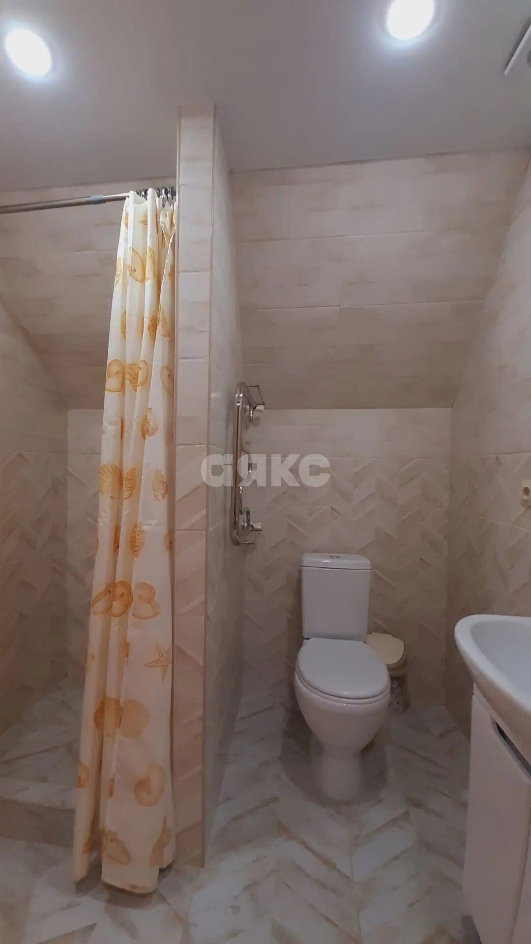 Фото №24: Дом 156&nbsp;м² + 12.5&nbsp;сот., 3&nbsp;эт. - Новомихайловский, мкр. Солнечный, ул. Ростовская