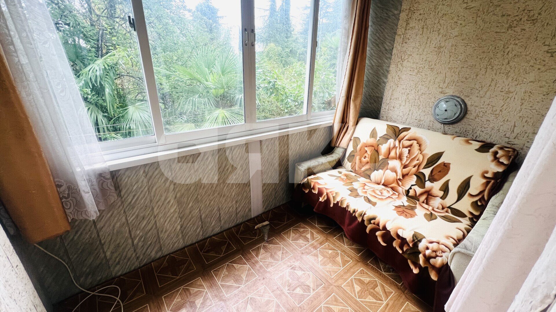 Фото №6: 1-комнатная квартира 35&nbsp;м², 2/5&nbsp;эт. - Сочи, Центральный, мкр. Завокзальный, ул. Туапсинская, 43