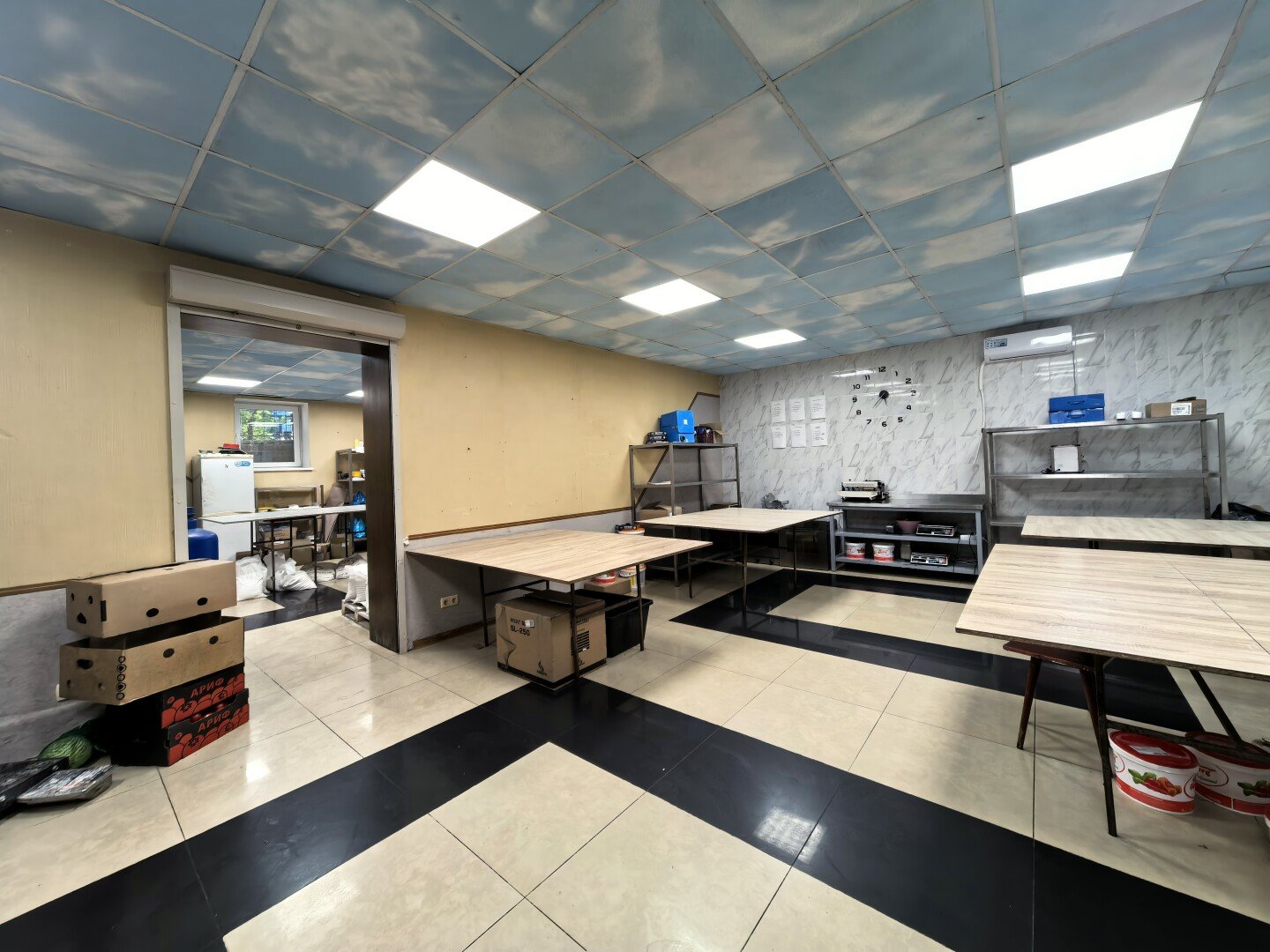 Фото №2: Коммерция 112&nbsp;м², -1/5&nbsp;эт. - Мариуполь, р. Жовтневый, ул. Георгиевская, 3