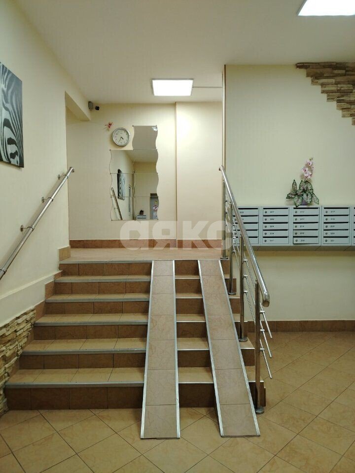 Фото №11: 1-комнатная квартира 50&nbsp;м², 13/17&nbsp;эт. - Москва, ул. Грина, 12к1