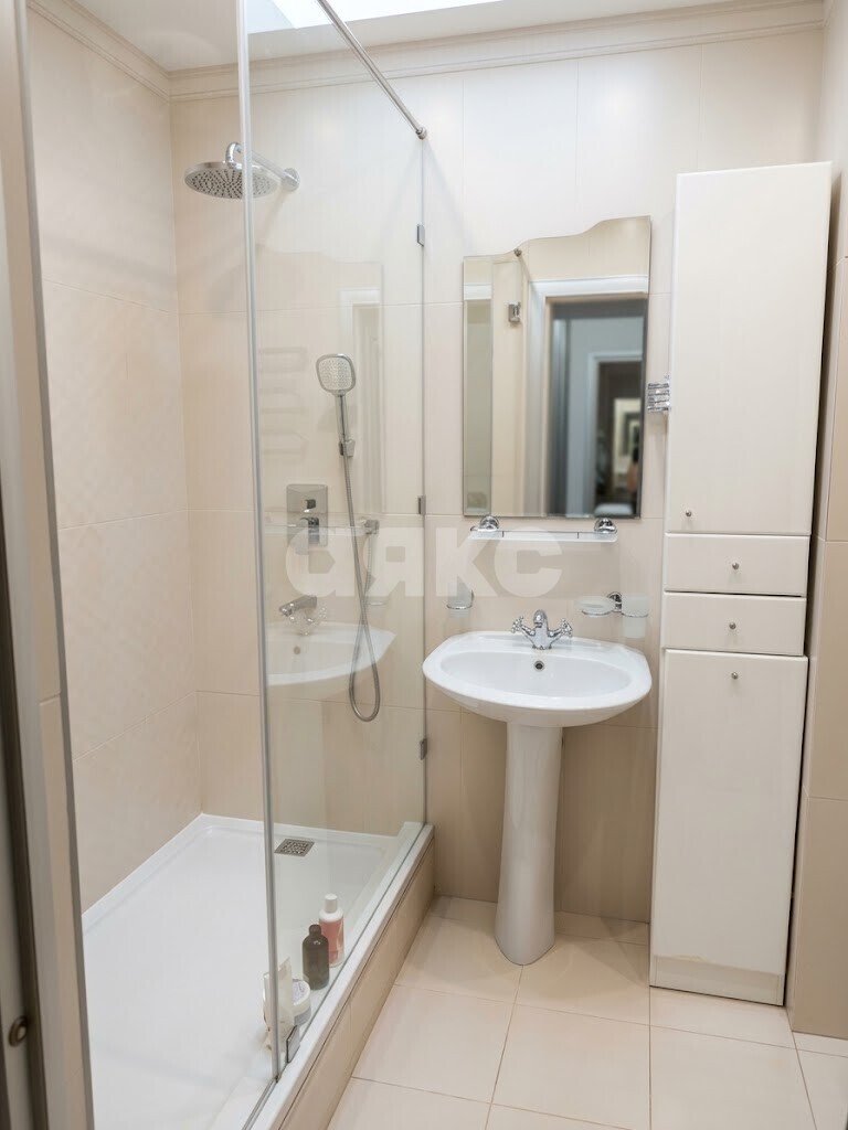 Фото №4: 1-комнатная квартира 50&nbsp;м², 13/17&nbsp;эт. - Москва, ул. Грина, 12к1