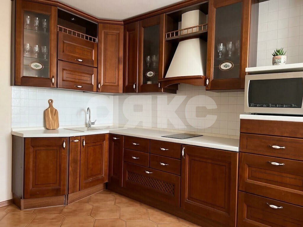 Фото №1: 1-комнатная квартира 50&nbsp;м², 13/17&nbsp;эт. - Москва, ул. Грина, 12к1