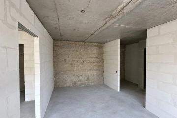 Фото №1: 2-комнатная квартира 41 м², 2/5 эт. - Мариуполь, р. Жовтневый, пр-кт Нахимова, 188