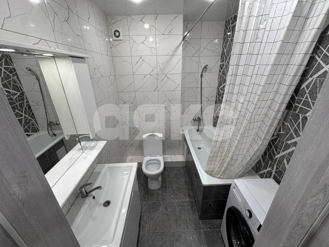 Фото №6: 1-комнатная квартира 33&nbsp;м², 14/14&nbsp;эт. - Анапа, мкр. жилой комплекс Гарант, ул. Супсехское шоссе, 47к1
