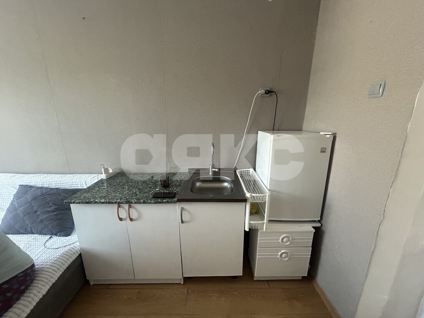 Фото №4: Комната 14&nbsp;м², 5/5&nbsp;эт. - Геленджик, ул. Орджоникидзе, 9А