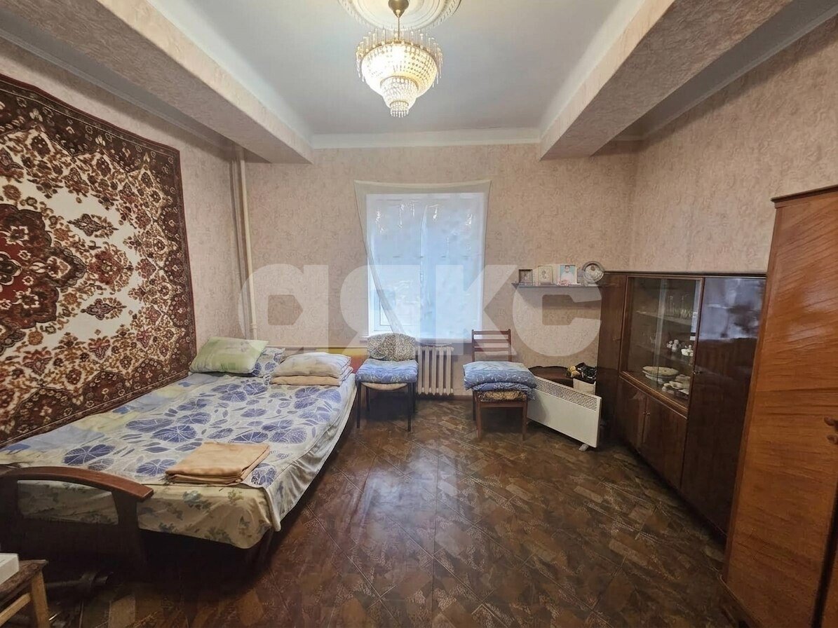 Фото №3: 2-комнатная квартира 52&nbsp;м², 2/3&nbsp;эт. - Луганск, р. Ленинский, ул. Карла Маркса, 9