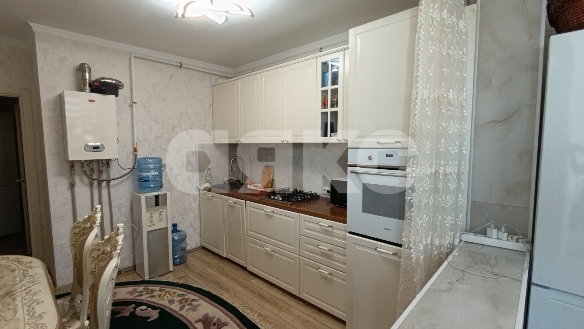 Фото №2: 2-комнатная квартира 57&nbsp;м², 5/9&nbsp;эт. - Горячий Ключ, мкр. Администрация, ул. Ленина, 236Бк1