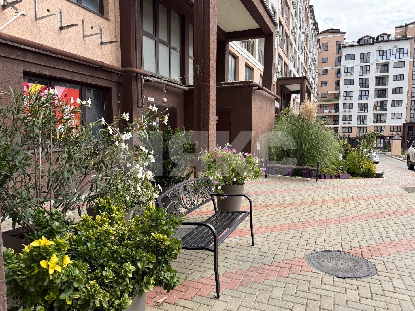 Фото №16: 1-комнатная квартира 51&nbsp;м², 7/7&nbsp;эт. - Геленджик, мкр. ЖК Акварель, пер. Больничный, 4к5