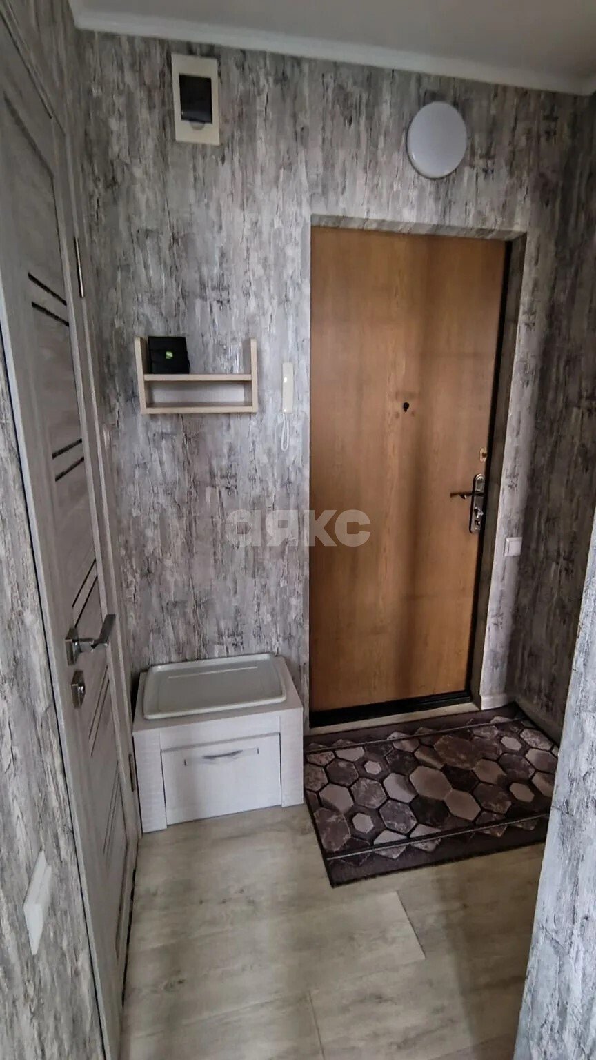 Фото №2: 1-комнатная квартира 20&nbsp;м², 4/5&nbsp;эт. - Геленджик, ул. Кирова, 62
