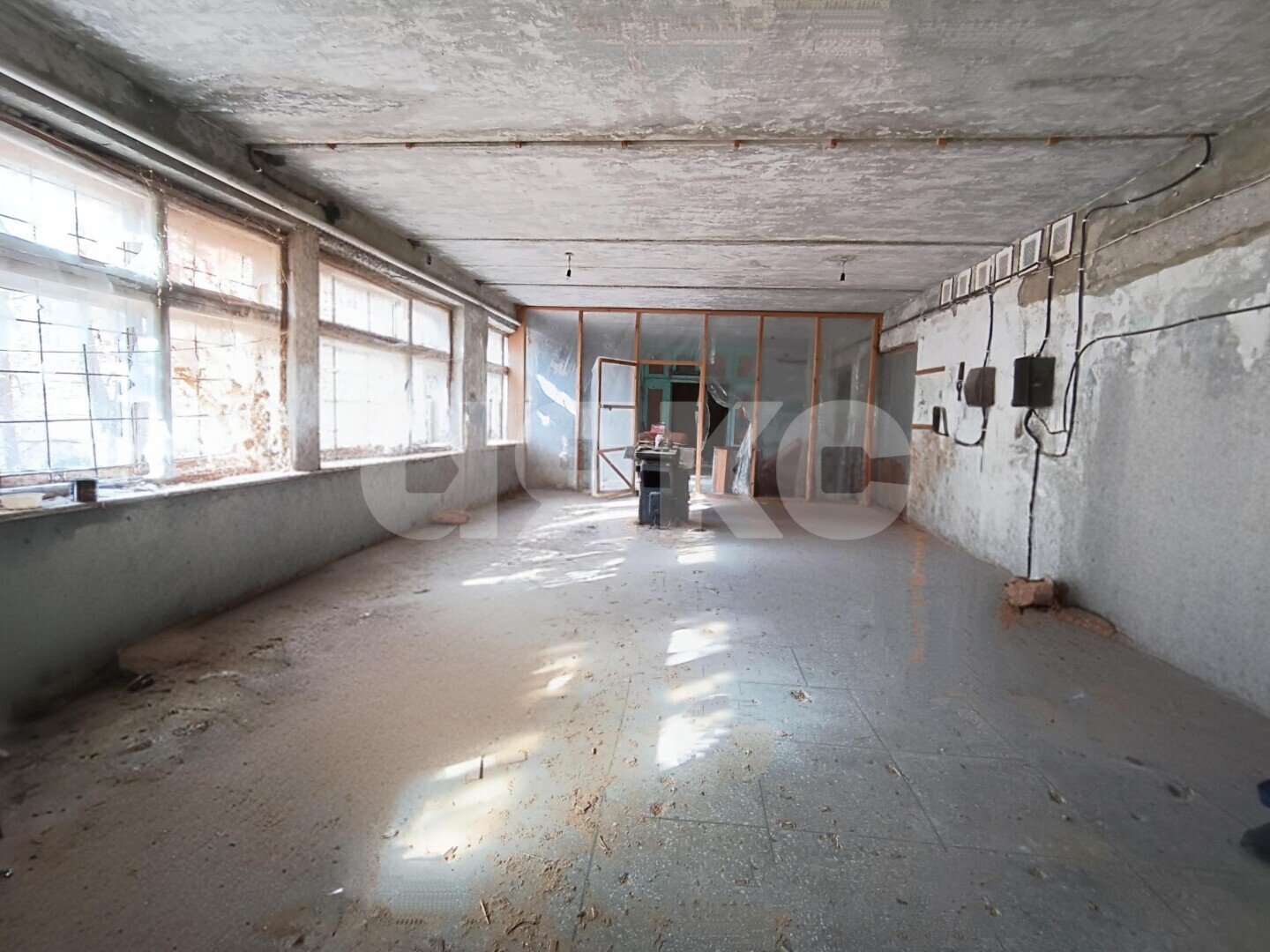 Фото №7: Дом 300&nbsp;м² + 9.39&nbsp;сот., 1&nbsp;эт. - Дубовка, ул. Степная, 1/1