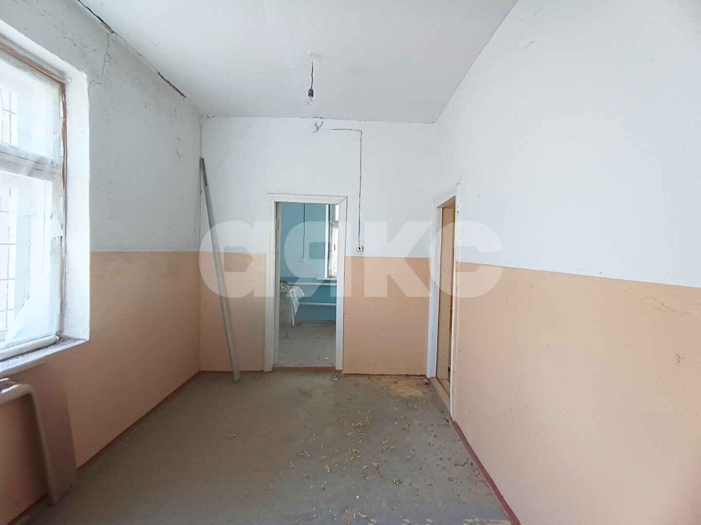 Фото №2: Дом 300&nbsp;м² + 9.39&nbsp;сот., 1&nbsp;эт. - Дубовка, ул. Степная, 1/1